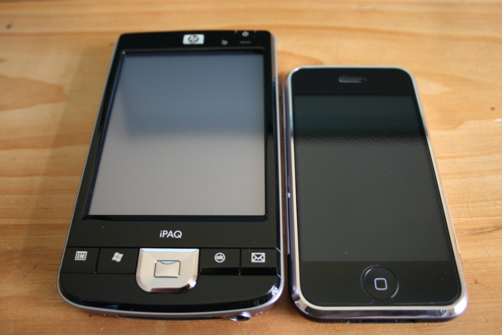 IPAQ next to an iPhone 3G, being around twice the thickness!